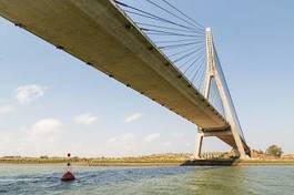 Naklejka most niebo woda hiszpania portugalia