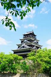 Naklejka japonia stary zamek błękitne niebo