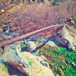 Naklejka las retro most alpy wiejski