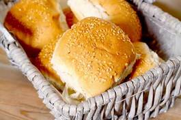 Fotoroleta bread rolls basket.
sesame seed coated bread rolls in a wicker basket.