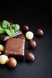 Obraz na płótnie deser piłka czekolada jedzenie czarny