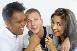 Obraz na płótnie śpiew ludzie karaoke kobieta mikrofon