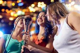 Fototapeta koncert dziewczynka ludzie karaoke ładny