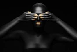 Obraz na płótnie złoty makijaż pięknej czarnej kobiety