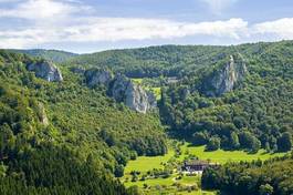 Plakat krajobraz dolina albania natura droga