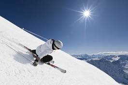 Plakat trasa narciarska narciarz niebo sport