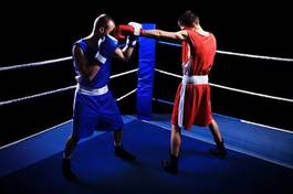 Plakat zdrowy lekkoatletka kick-boxing ćwiczenie boks