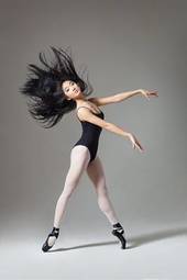 Plakat taniec kobieta ćwiczenie japoński