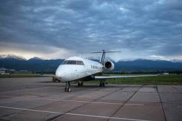 Fotoroleta samolot zespół transport góra ludzie