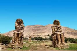 Naklejka świątynia antyczny statua pustynia góra