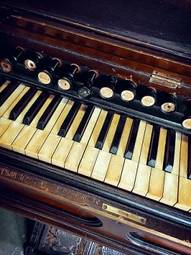 Plakat stary retro sztuka fortepian