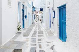 Plakat widok ulicy mykonos w grecji