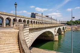 Naklejka wiadukt most niebo francja