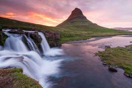 Plakat wodospad w islandii