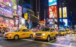 Plakat taksówki ny nocą - times square