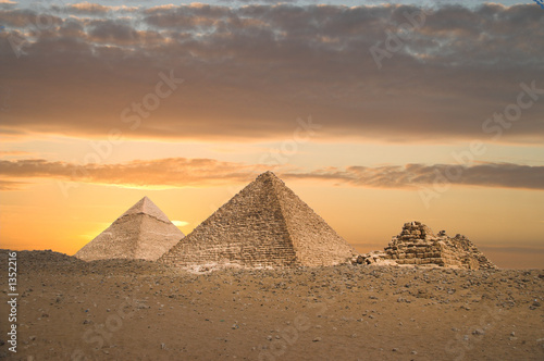 Plakat piramida egipt pustynia antyczny pomarańczowy