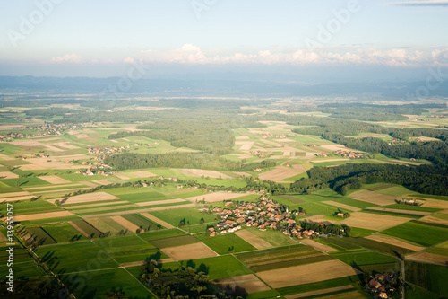 Fotoroleta rolnictwo las pole szwajcaria