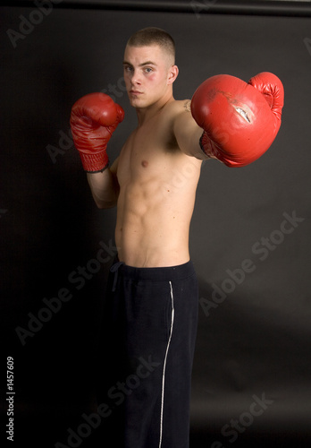 Fotoroleta boks mężczyzna bokser konkurencja stwardniały