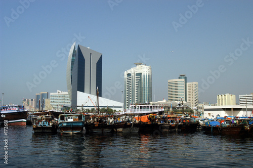 Obraz na płótnie nowoczesny alto dubaj horyzont emiraty