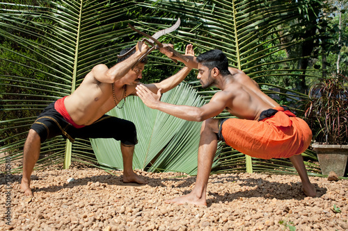 Fotoroleta siłownia masaż joga ciało sztuka