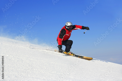 Plakat mężczyzna trasa narciarska śnieg niebo