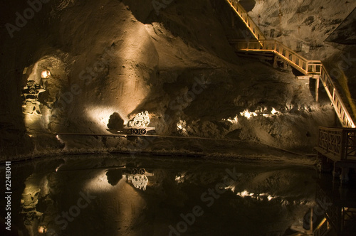 Fotoroleta kraków tunel podziemny kopalnia touring