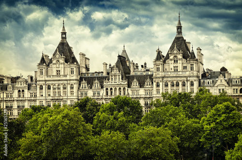Fotoroleta europa londyn tamiza pałac drzewa