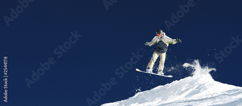 Fotoroleta sporty ekstremalne góra sporty zimowe