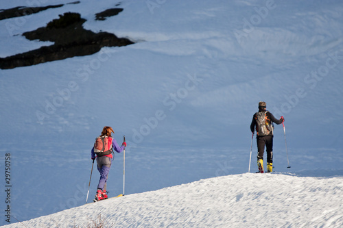 Plakat para narty narciarz śnieg sport