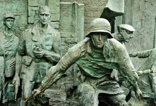 Obraz na płótnie statua warszawa wojna światowa brąz pamiętać