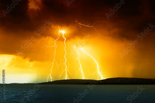 Obraz na płótnie węgry sztorm woda widok słońce