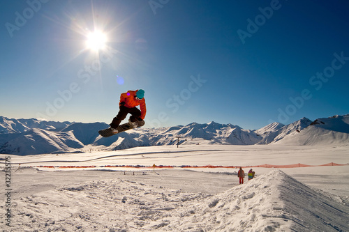 Fotoroleta natura zabawa lód góra mężczyzna