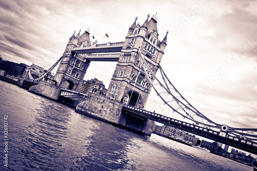 Obraz na płótnie tower of london architektura tamiza woda