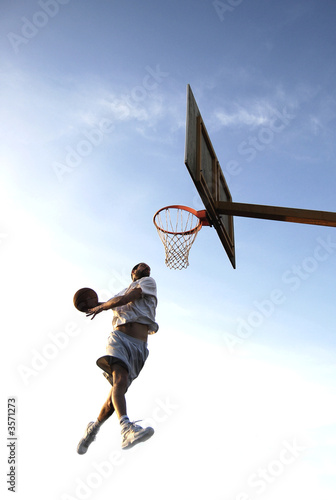 Fotoroleta niebo koszykówka lekkoatletka sport