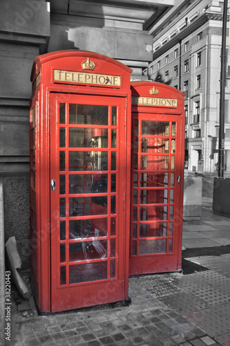 Obraz na płótnie Londyńskie budki telefoniczne