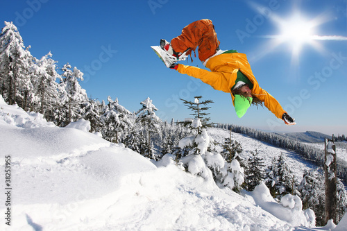 Fotoroleta śnieg zabawa alpy jazda konna