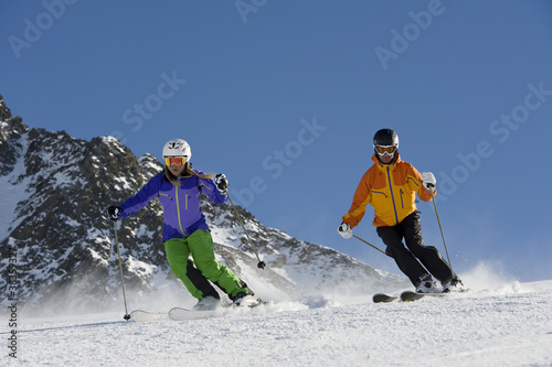 Fototapeta para zabawa narty sporty zimowe wakacje