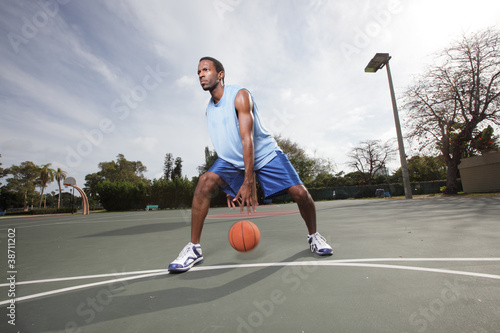 Fotoroleta przystojny koszykówka piłka zdrowie wellnes