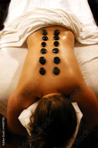 Fotoroleta masaż kurort terapia opoka tył