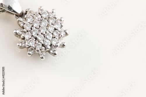 Naklejka cenny jasny diament detal makro