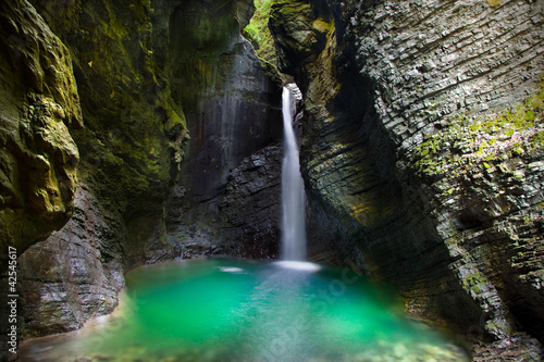 Fotoroleta natura krajobraz woda wodospad widzieć
