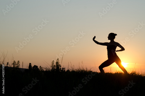 Fotoroleta kobieta fitness sport ćwiczenie