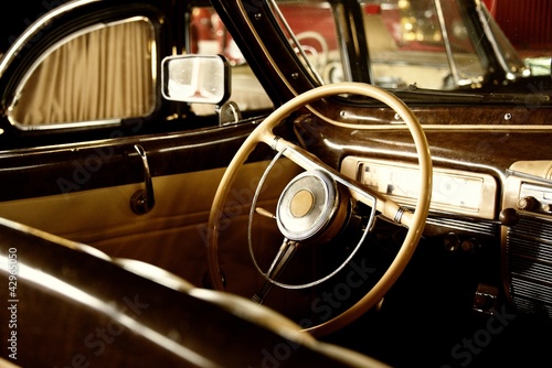 Naklejka retro stary vintage widok samochód