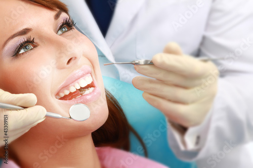Plakat kobieta mężczyzna medycyna usta zdrowie