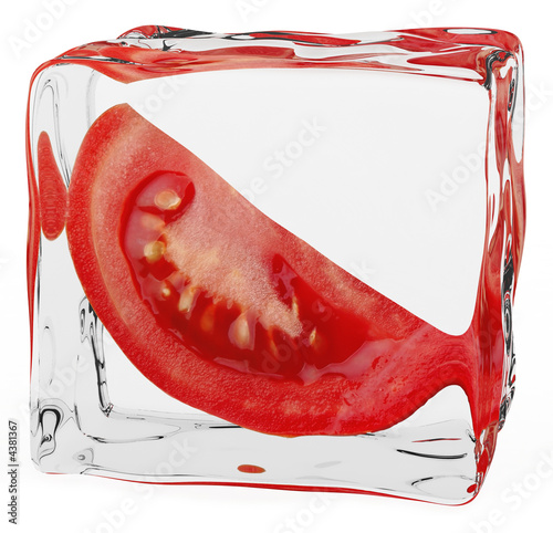 Obraz na płótnie pomidor 3D woda napój lód