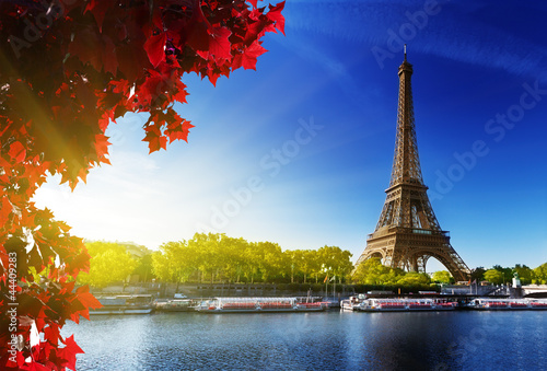 Obraz na płótnie Pogodna jesień w Paryżu