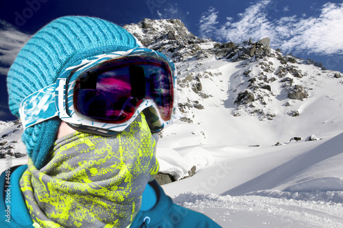 Plakat śnieg mężczyzna oko widok snowboard