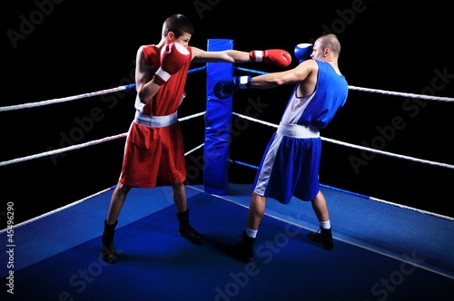 Fotoroleta ćwiczenie pierś bokser fitness mężczyzna