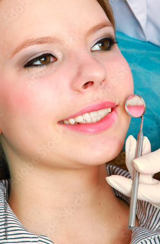 Fotoroleta medycyna kobieta zdrowie usta ludzie