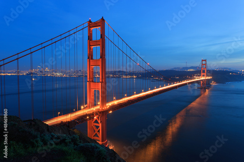 Obraz na płótnie most niebo morze klif